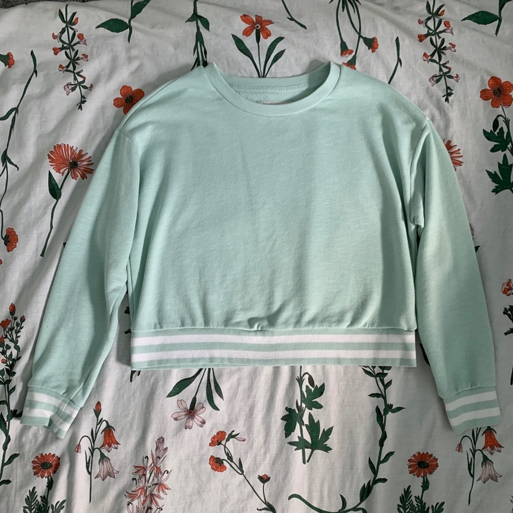 COPY - mint crew neck